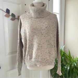Vintage Levitate Fisherman Turtle Cowl Neck Women's Sweater Wool Blend (Size S)